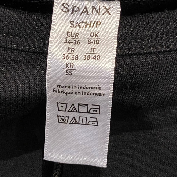 Spanx Perfect Length Top, Dolman 3/4 Sleeve Very Black - Picture 6 of 8